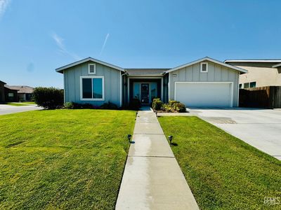 5803 Hawthorn Tree Ln