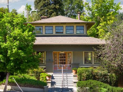 316 W Main St