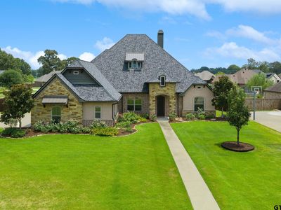 115 Circle Club Ln