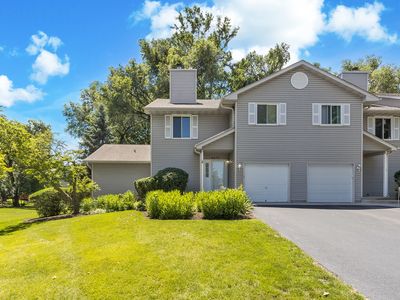 4200 Caribou Ct
