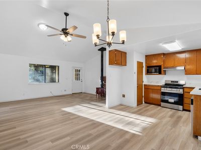 Property at 5498 Platt Mountain Rd, Forest Ranch, CA