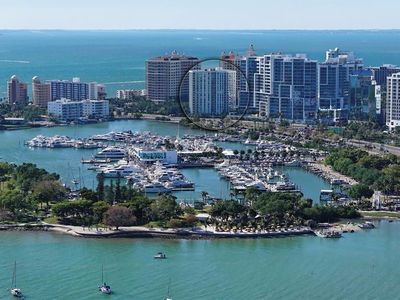 1111 N Gulfstream Ave APT 9F