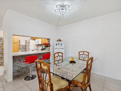 819 Sky Pine Way #A2