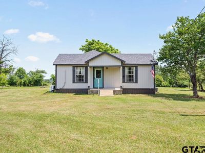 8869 County Road 1617
