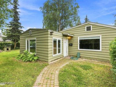 1334 Bannister Dr