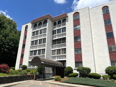 875 John Fitch Hwy APT 33