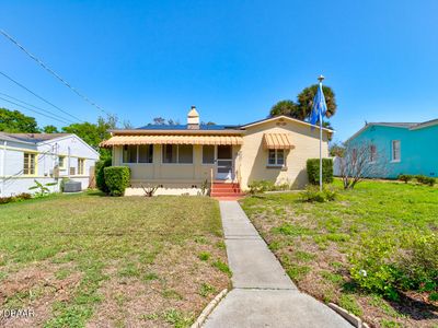 25 Goodall Ave