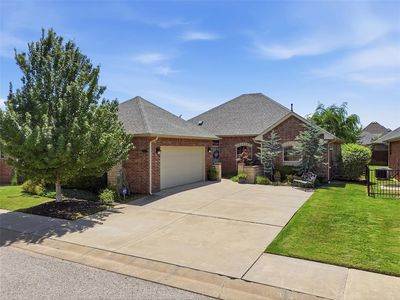 10215 Kingston Way