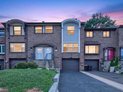 1012 Burnley Ct