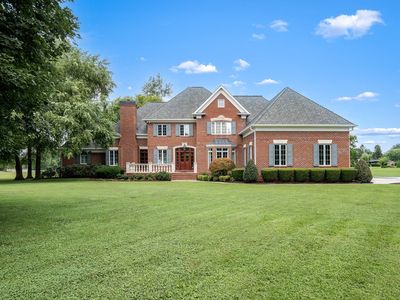 100 Kings Ln