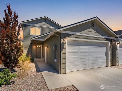 479 S Kansas Loop