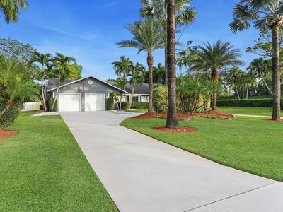 12750 Oak Arbor Drive