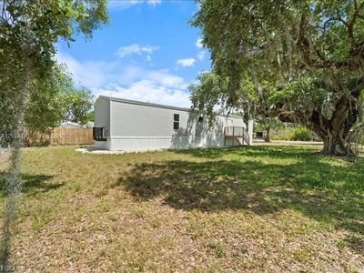 1038 Canopy Ln SW