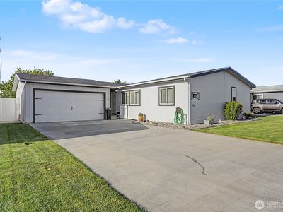 Property at 1701 E Burr Avenue #20, Moses Lake, WA