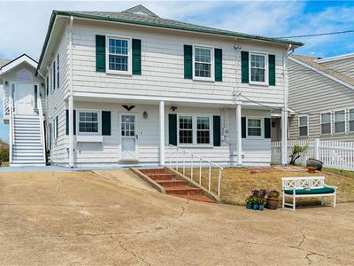 2004 E Ocean View Ave