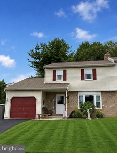 1721 Acorn Dr