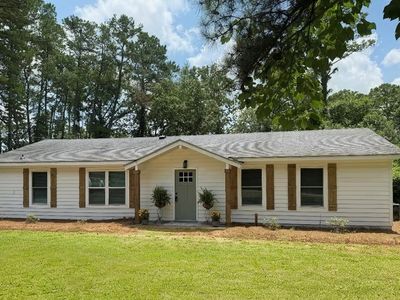 989 Wadsworth Dr