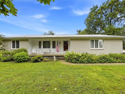 2412 Crittenden Rd