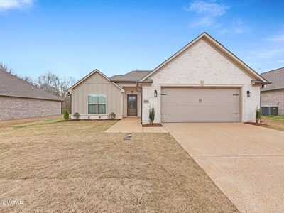 416 Fairway Blvd