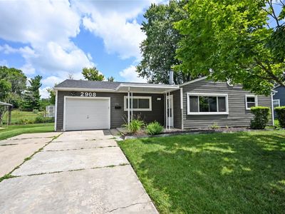 2908 Blackhawk Rd