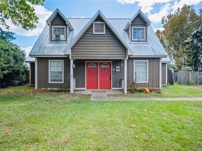76 Steele Ln