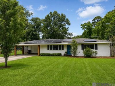 9925 Miraflores Dr