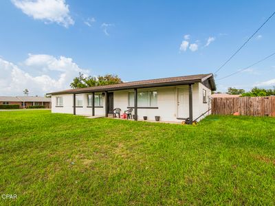 176 N Anita Dr
