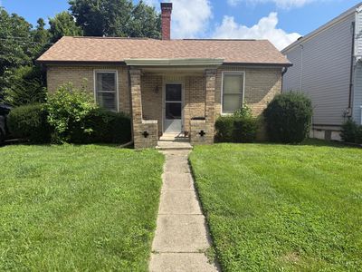 112 Bank Ave