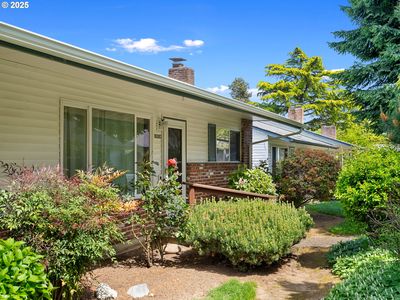 1031 NE 90th Ave APT C