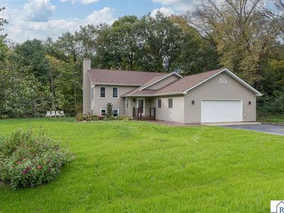 50 Canterbury Ct