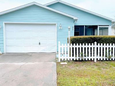 718 Villita Ln