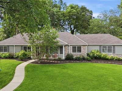 9012 Cherokee Ln