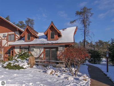 7765-426 427 Washtenaw Dr