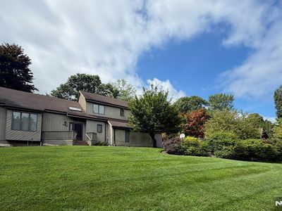 669 Alexander Ct