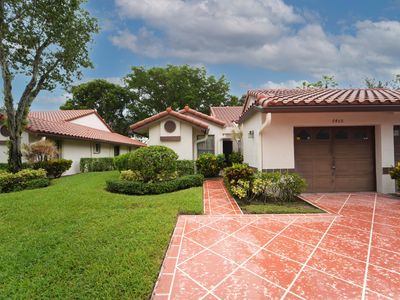 6408 Kings Gate Circle