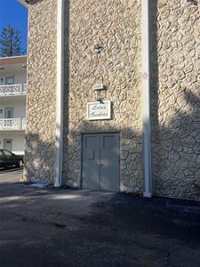 4805 NW 35th St APT 506