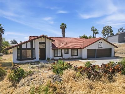 18085 Golden Leaf Ln