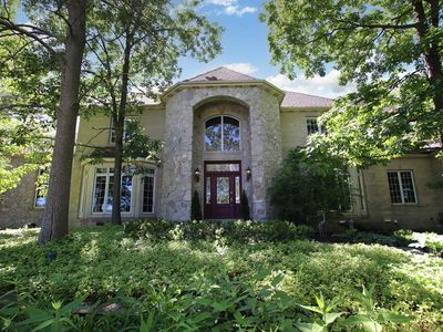 364 Ledgewood Dr