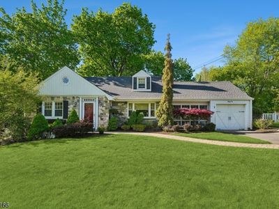 31 Jacobus Ave