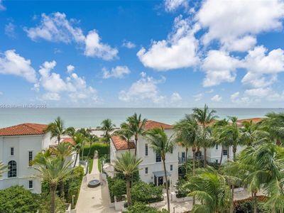 5959 Collins Ave APT 804