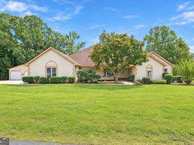 Property at 415 McIntosh Rd, Brooks, GA