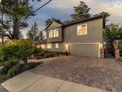 5649 Castle Dr