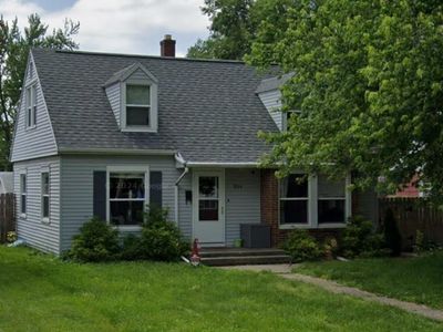 2514 College Ave