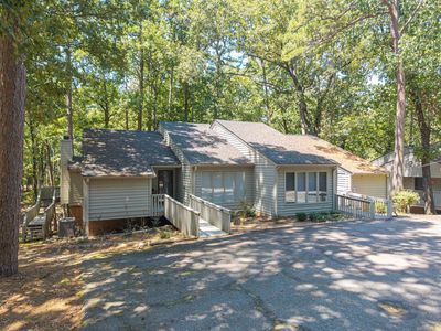 93 Silver Point Dr