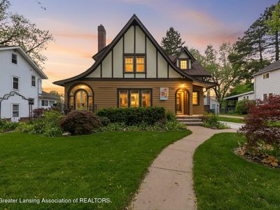 301 Cowley Ave