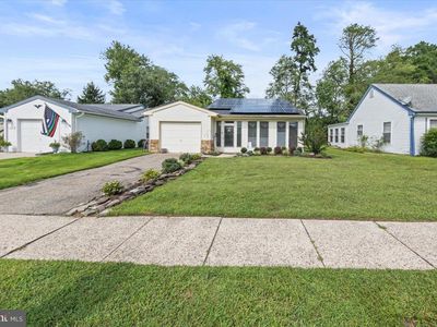 Property at 139 Huntington Dr, Southampton, NJ