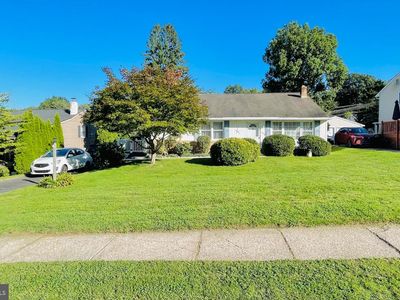 Property at 182 Campmeeting Rd, Willow Grove, PA