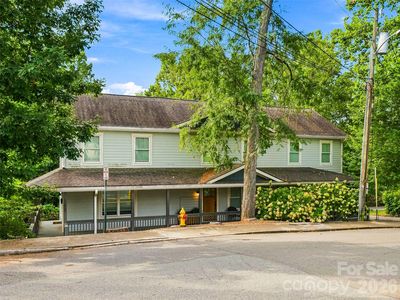 141 Courtland Ave #2