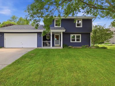 2028 Chapman DRIVE