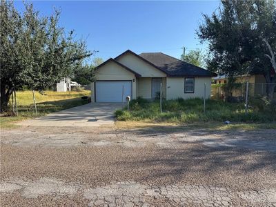 Property at 123 Carr St, Rio Grande City, TX